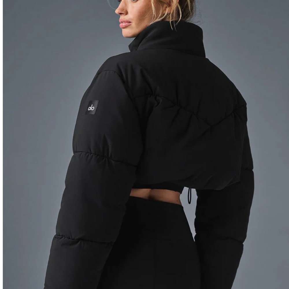 ALO Yoga Black Cropped Puffer Jacket